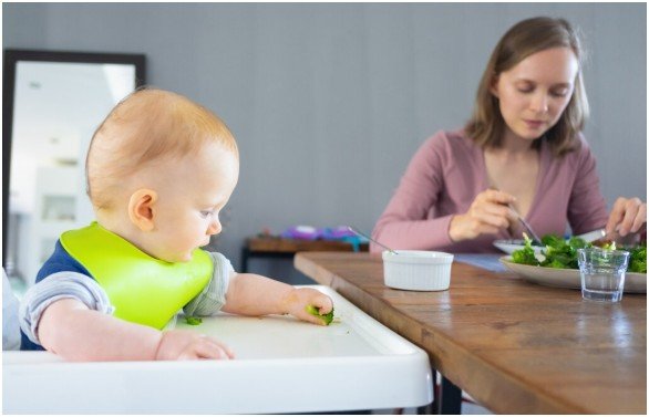 What Are the Main Signs Your Baby Is Ready for Solid Foods?